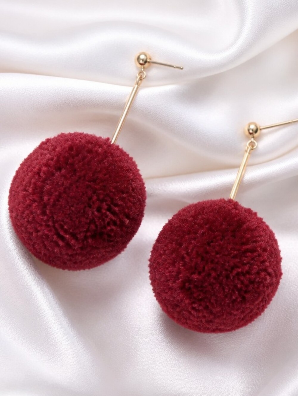 Burgundy Color Wool Pom Pom Dangle Earrings NWT With Gold Tone Post